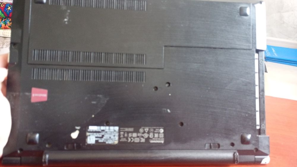 Ноутбук на запчасти