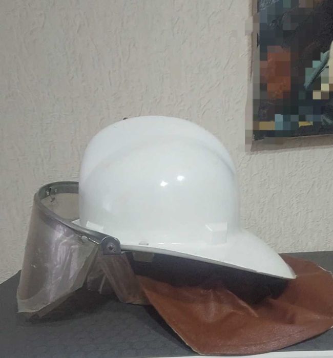 Каска шлем пожарного СССР