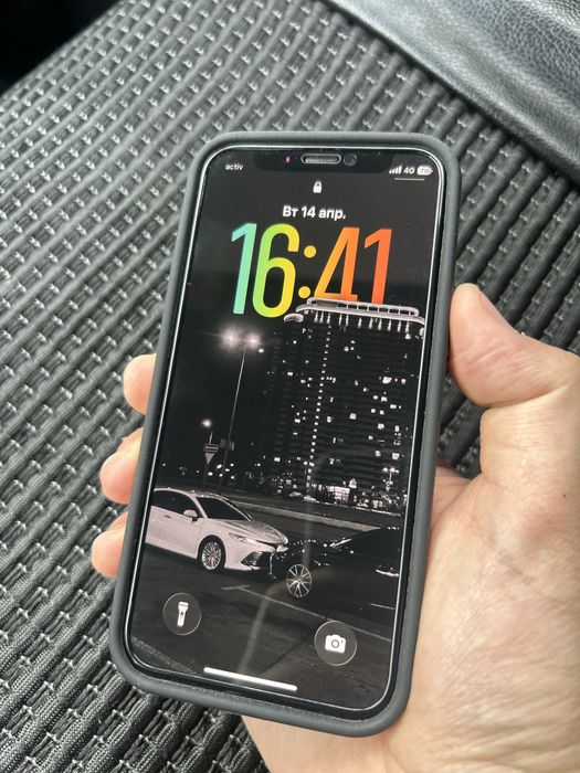 Продам айфон 12 мини