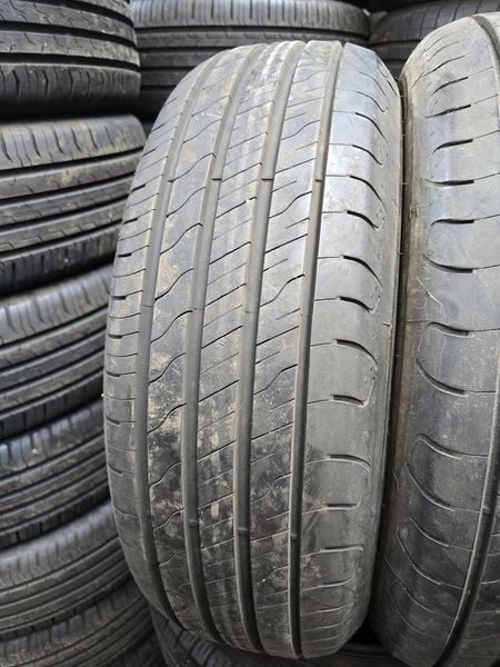 215/65/17 GOODYEAR 2бр