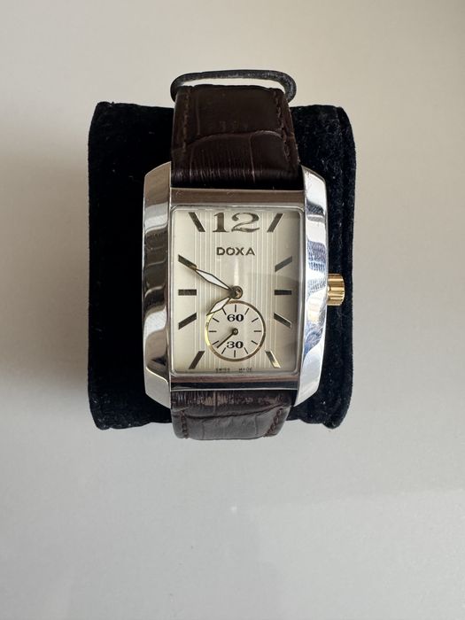 Часовник Doxa 243.20