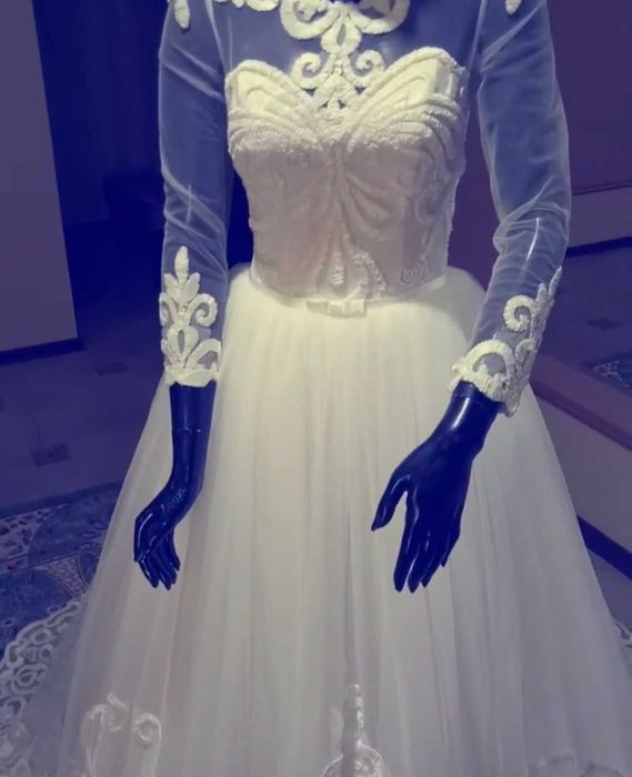 Свадебное платье