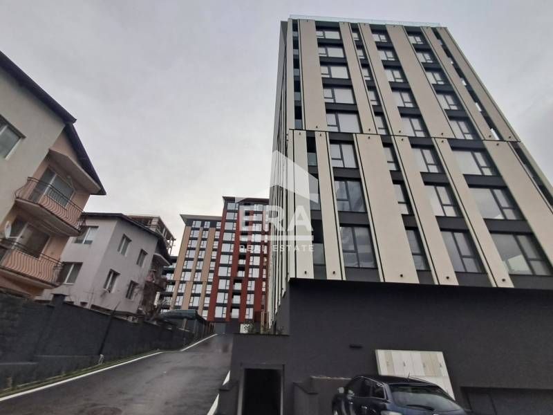 Продава се Двустаен апартамент в Варна, Левски - 69 кв.м за 1299 €/кв.м - Снимка #2