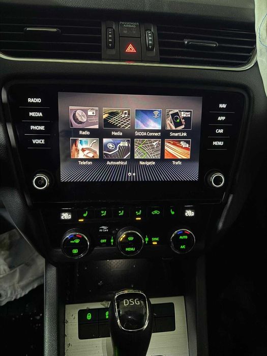 Display multimedia touch Mib2 Skoda Octavia 3 facelift cod 5E0919605M