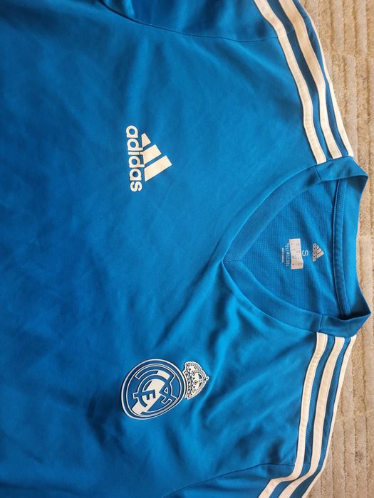 Tricou Real Madrid Original S cumparat din Madrid reprezentanta Adidas