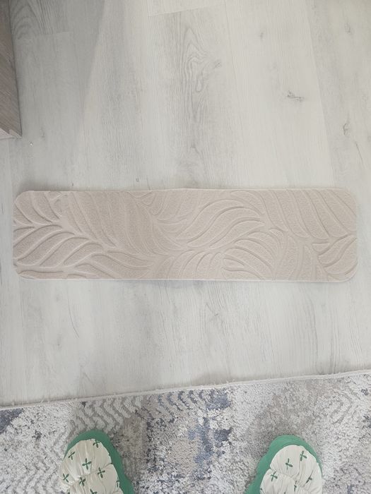 Залепващ тип мокет за стъпала