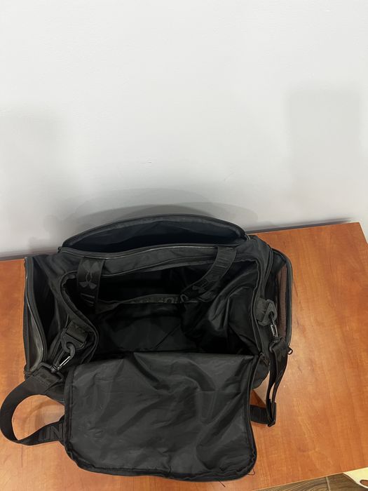 Продаю спортивную сумку