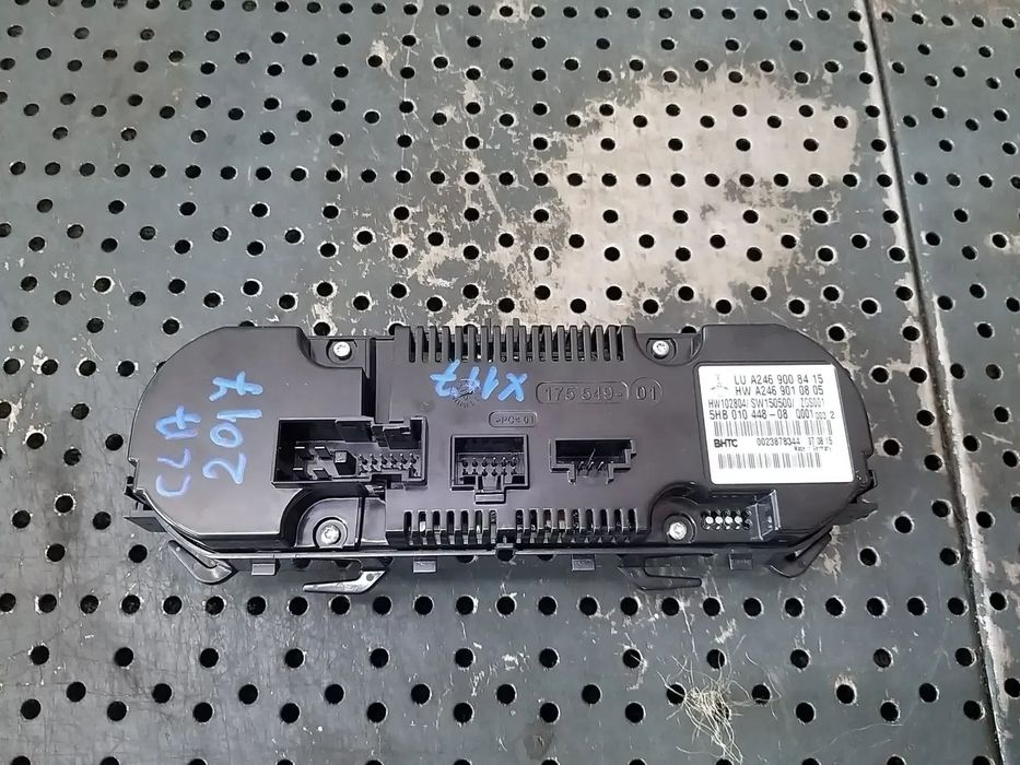 Panou comanda clima ac mercedes cla x117 a2469008415 a2469010805