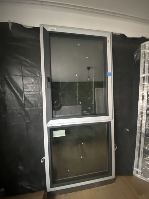Geam nou termopan, 3 foi, 7 camere, bagheta calda