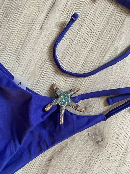 Дамски бански по 15 € – чисто нови модели.