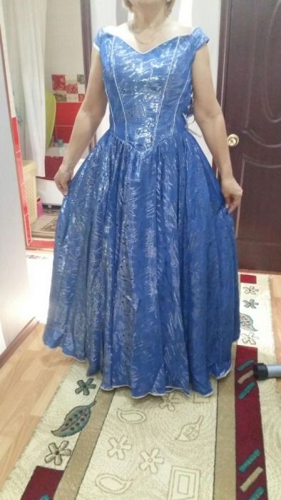 Продам бальное платье