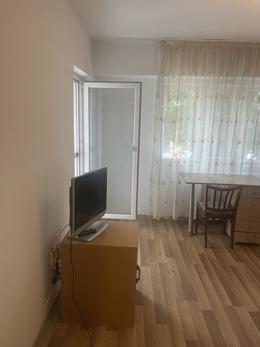 Chirie ap o camera Zona Stefan cel Mare