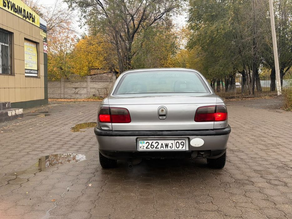 Продается опель омега.