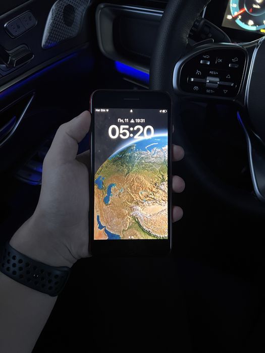 iPhone 8 Plus, 64 ГБ EAC
