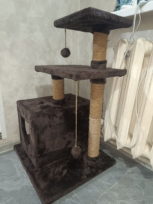 Домик для кошек, котов