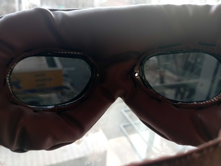 Ретро очила перфектни за ски, мотор, колоездене