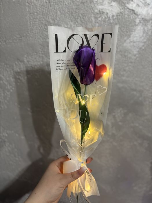 Тюльпаны из атласной ленты