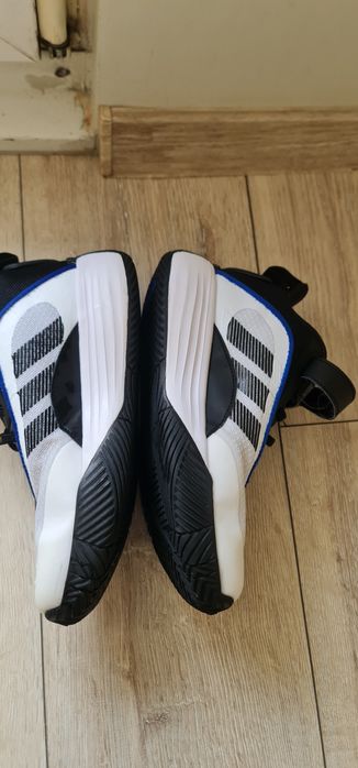 Adidas маратонки кецове