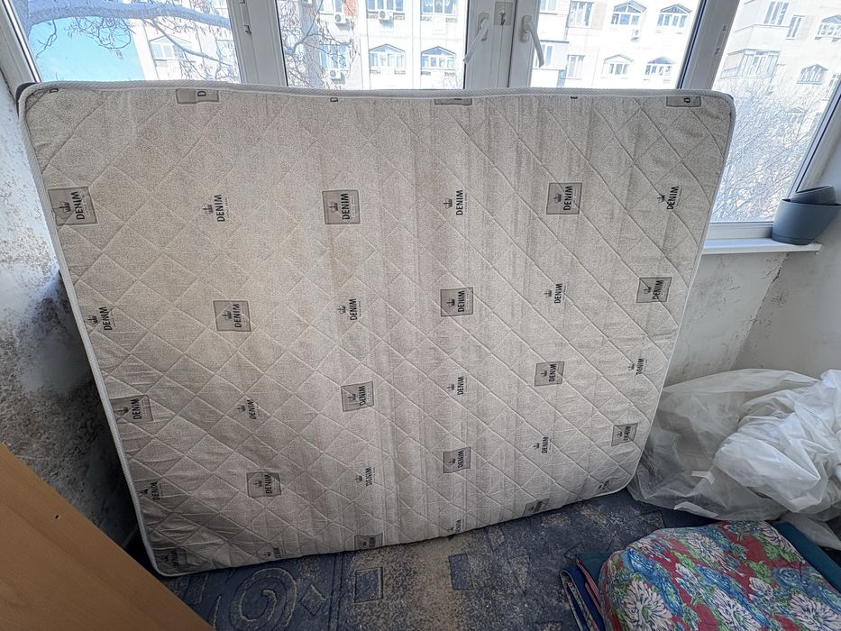 Матрац б/у отдам бесплатно