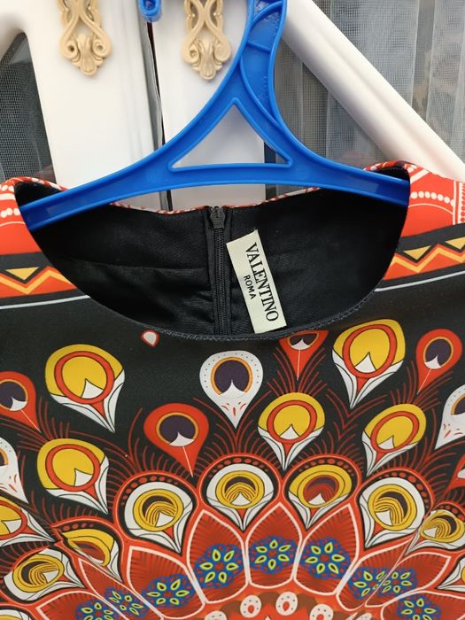 Продам женское платье