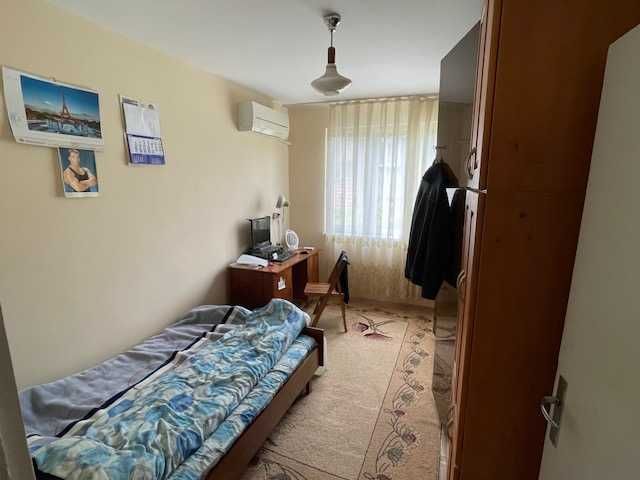 Продавам  тухлена къща в много добро състояние. House for Sale.