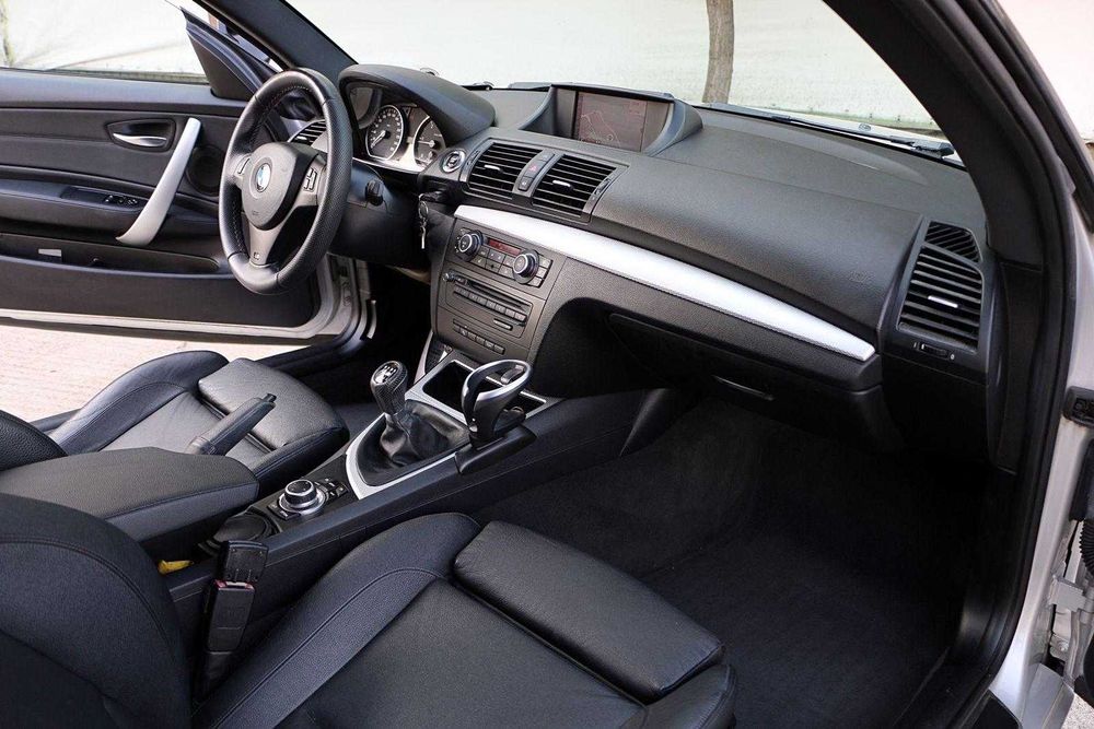 BMW 1 Series 2010 — imagine 4