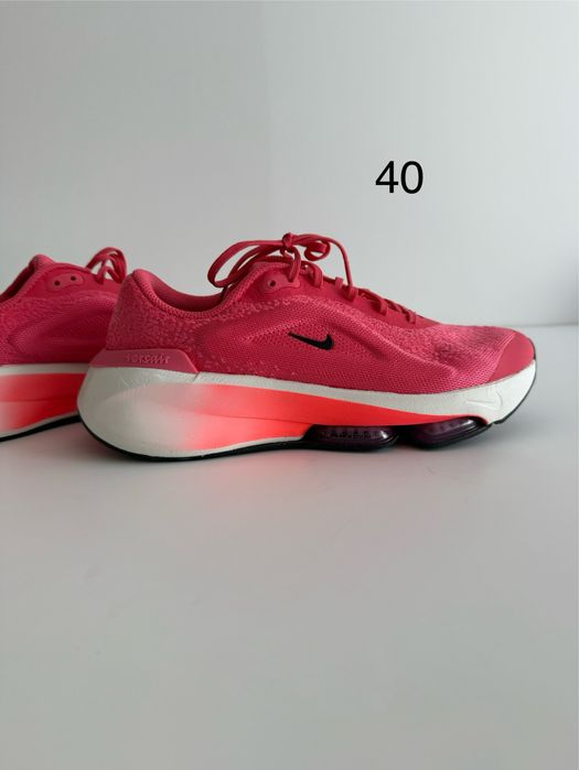 Nike marimea 40 noi, originali