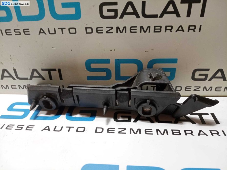 Suport Ghidaj Dreapta Superior pentru Bara Spoiler Fata Audi A5 2008 - 2017 Cod 8T0807284A [M6137]