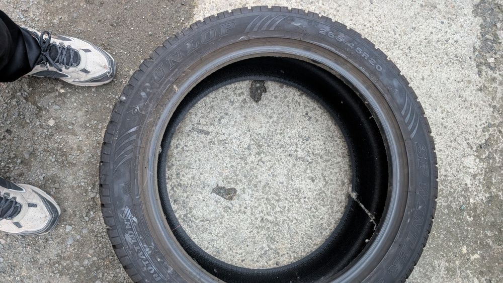 Dunlop 265/45/20 зимна 1 бр. 7.5 мм грайфер