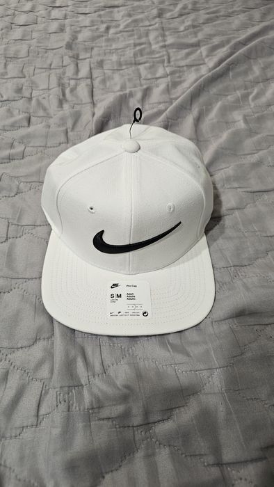 Basca Nike , noi