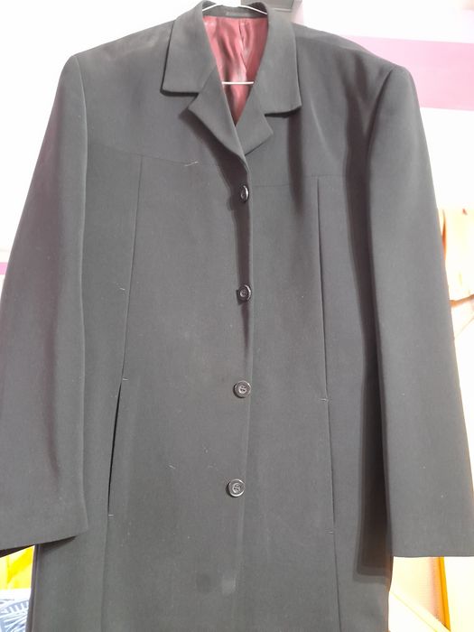 Vind sacou nou negru "Blue Inc" din London mar.42-44 L