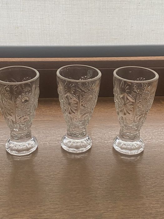 Рюмки стекло под хрусталь
