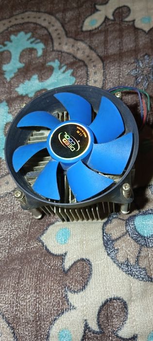 Офисник комп все сразу либо по деталям