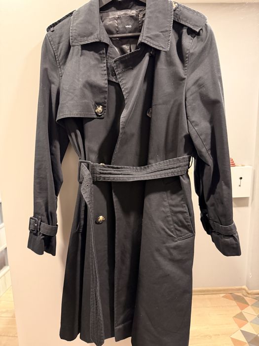 Класически дамски тренч MANGO