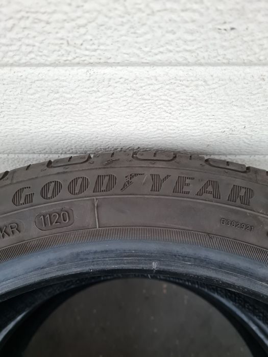 Летни гуми 2 броя GOODYEAR EficientGrip 195 45 R16 дот 1120