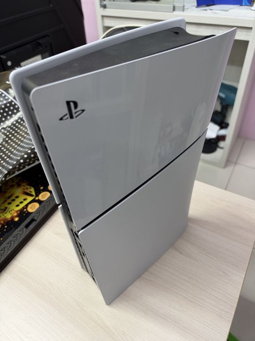 Sony PlayStation 5 Slim 1TB