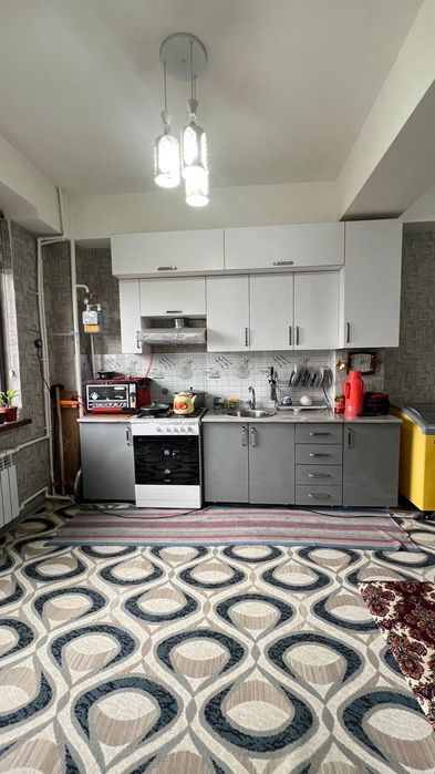 KVARTIRA sotiladi 2xona 2-etaj