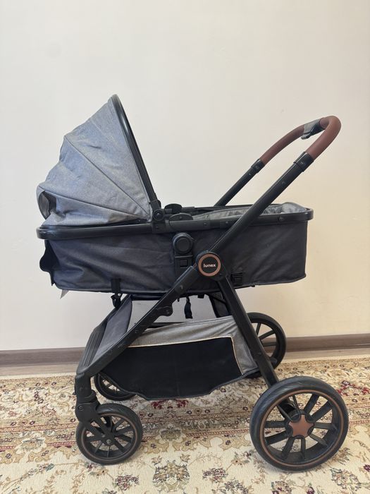 Продаю коляску lunex