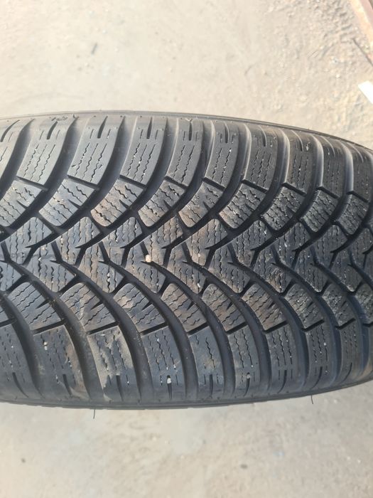 Vand anvelope iarna 205/55 r19