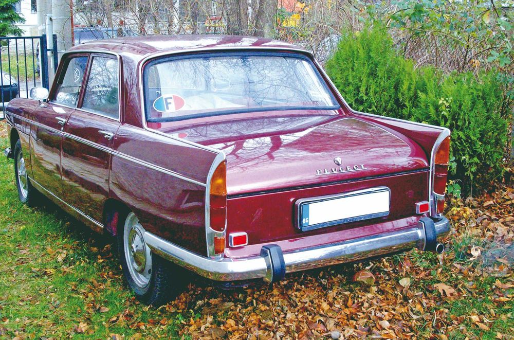 Peugeot 404 под наем за всякакви поводи
