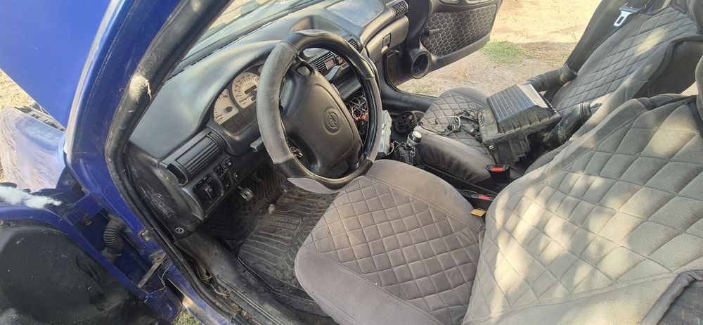 Опель астра 1996год