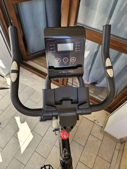 Bicicleta spinning TECHFIT® SBK1500N PRO MAX
