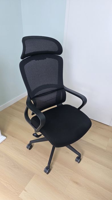 Офис стол RFG ERGO в перфектно състояние.