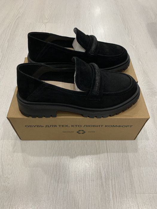 Продам Закрытые Женские Туфли