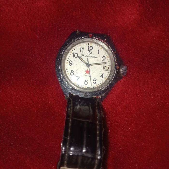 Саат сатылады СССР