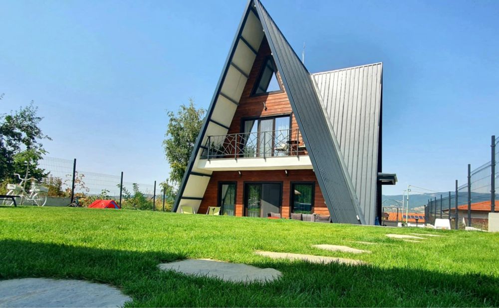 Cabane tip Aframe la cheie accept variante auto