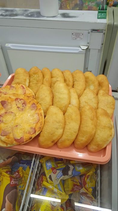 Пеку выпечку вкусную