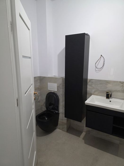 Proprietar,vand casa-duplex,despartit doar de bai, Mosnita N