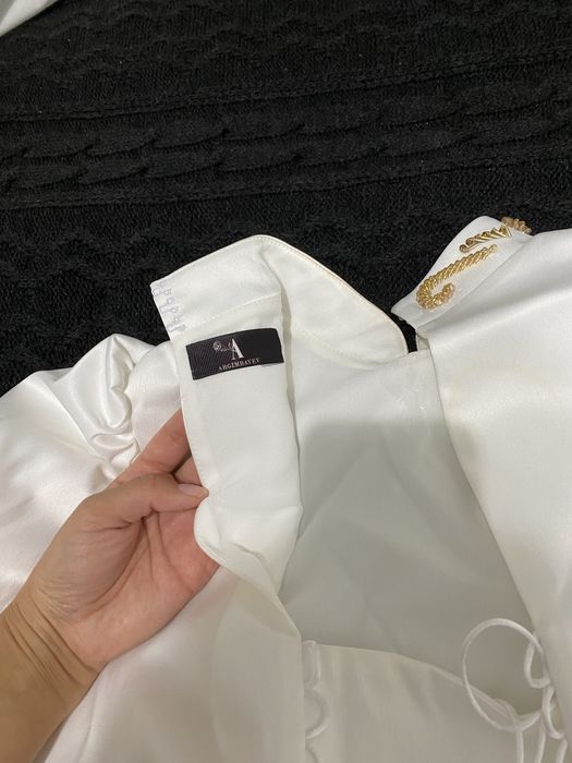 Продается дизайнерское платье на узату