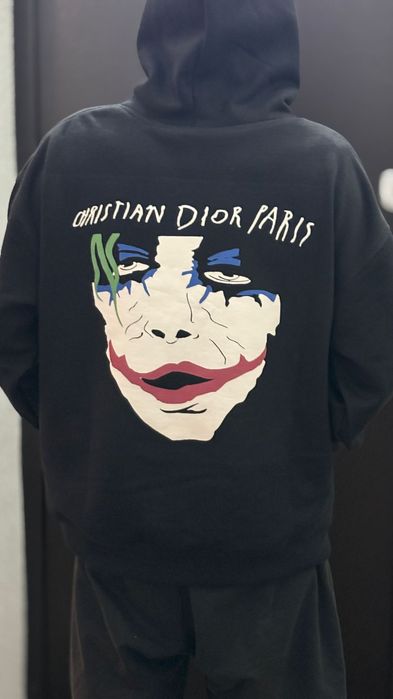Кофта Париж Joker Dior Paris